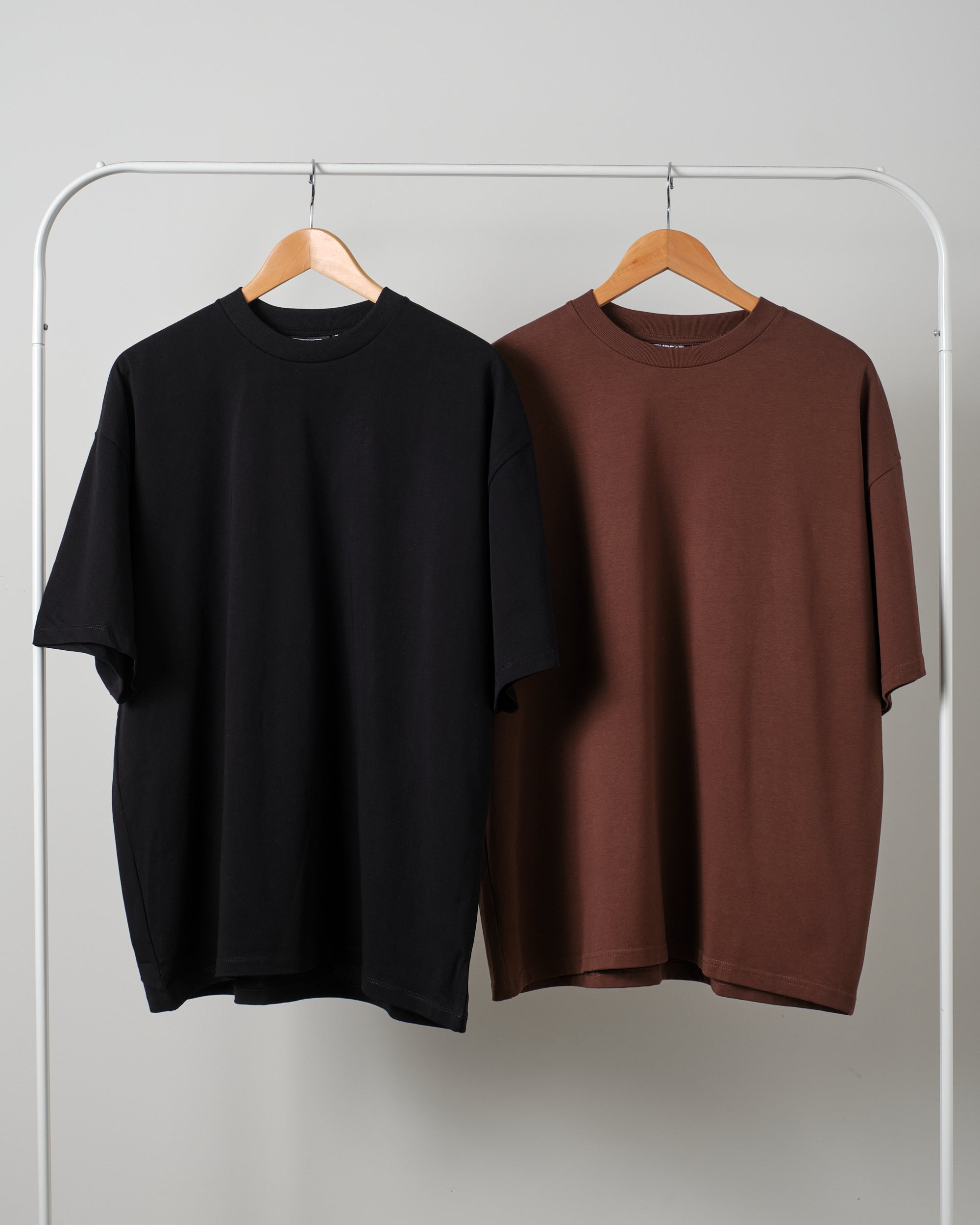 Oversized Tee 2 Pack: Black, Brown